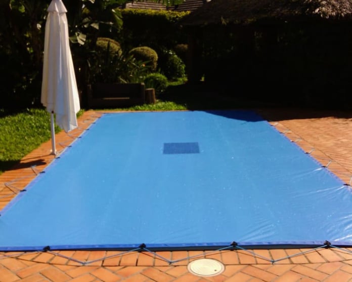Cerca de Piscina - RS